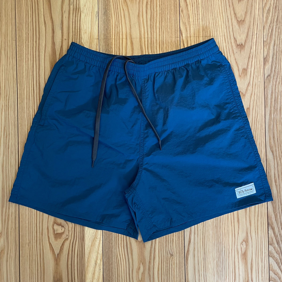 極美品 F.C.R.B. ナイロンショーツ M 濃紺 完売モデル レアサイズ バーサタイルナイロンショーツ / 【ボレアリスブルー】 – RobSnow