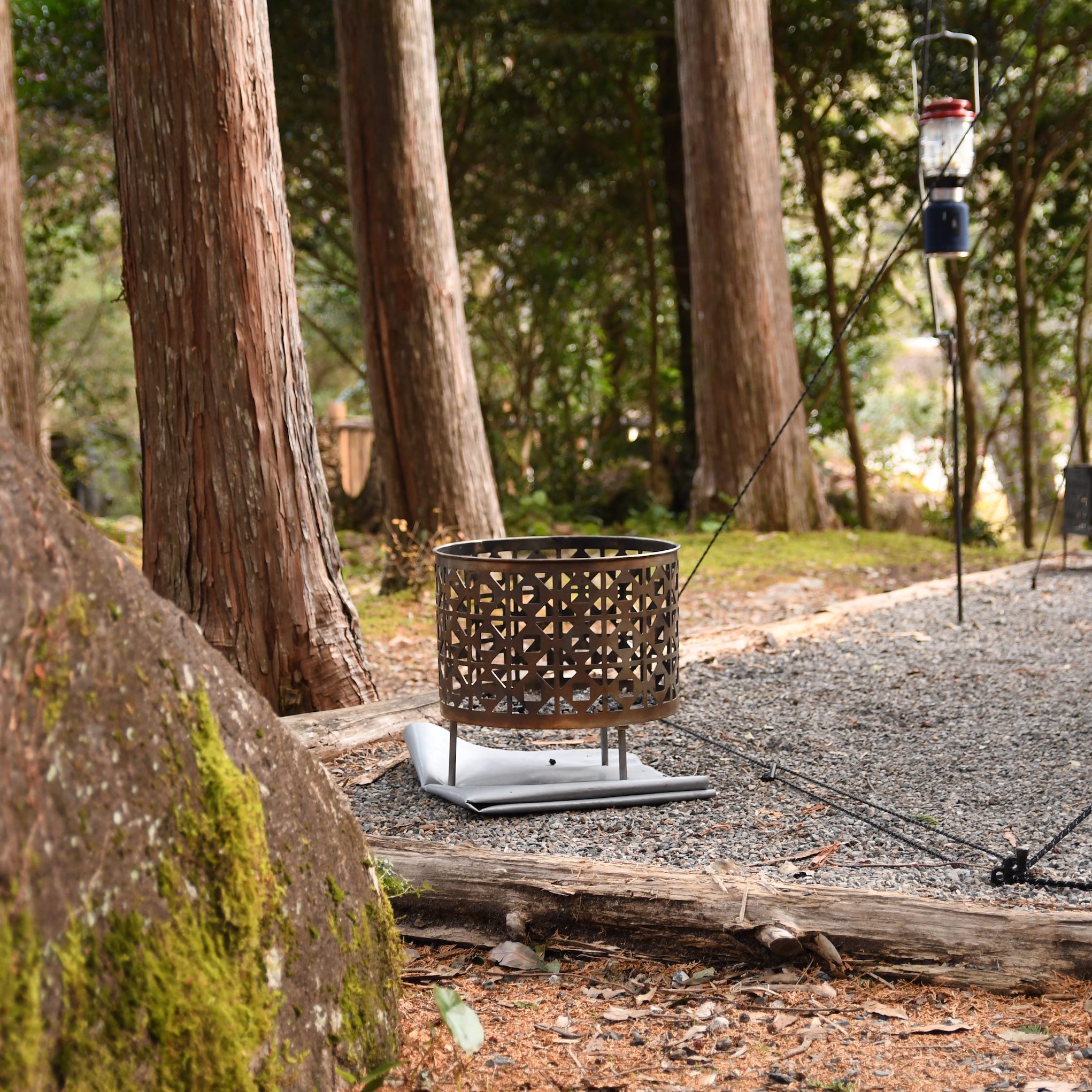 M2159-157-120】 焚き火台 直径35cm チワン柄 五徳付き M2159-157-120